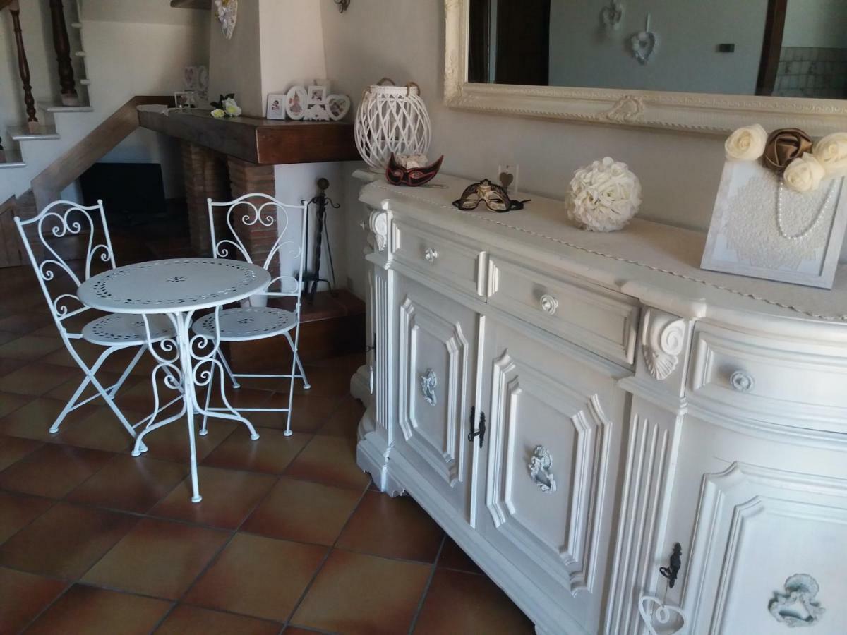 Splendida E Incantevole Casa A Due Passi Dal Mare فياريجيو المظهر الخارجي الصورة